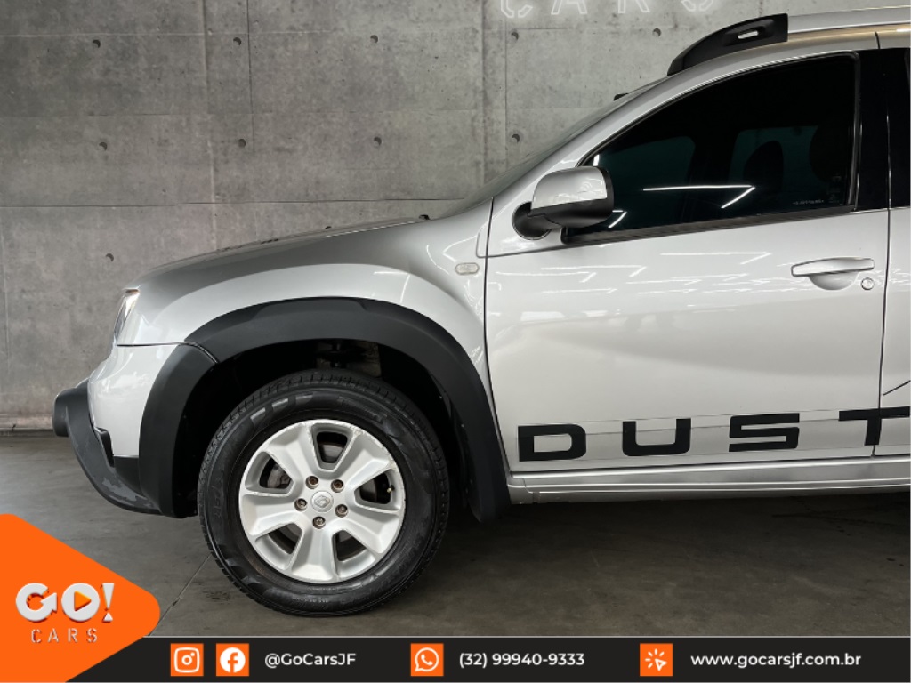 RENAULT DUSTER 2.0 DYNAMIQUE 4X2 16V FLEX 4P AUTOMÁTICO 2016