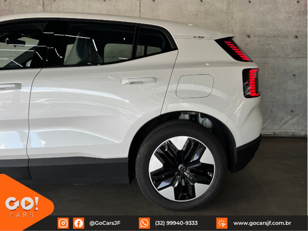 VOLVO EX30 E60 CORE ELÉTRICO 2024