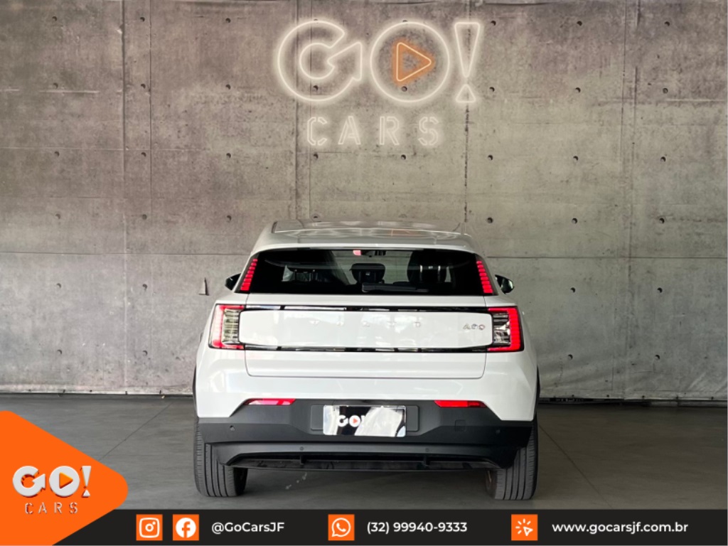 VOLVO EX30 E60 CORE ELÉTRICO 2024