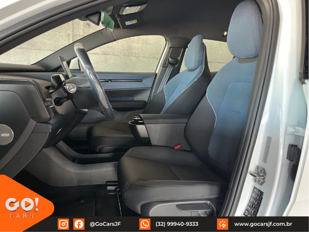 VOLVO EX30 E60 CORE ELÉTRICO 2024