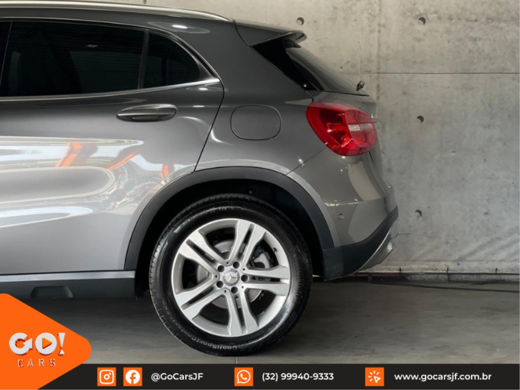 MERCEDES-BENZ GLA 250 2.0 16V TURBO GASOLINA ENDURO 4P AUTOMÁTICO 2016