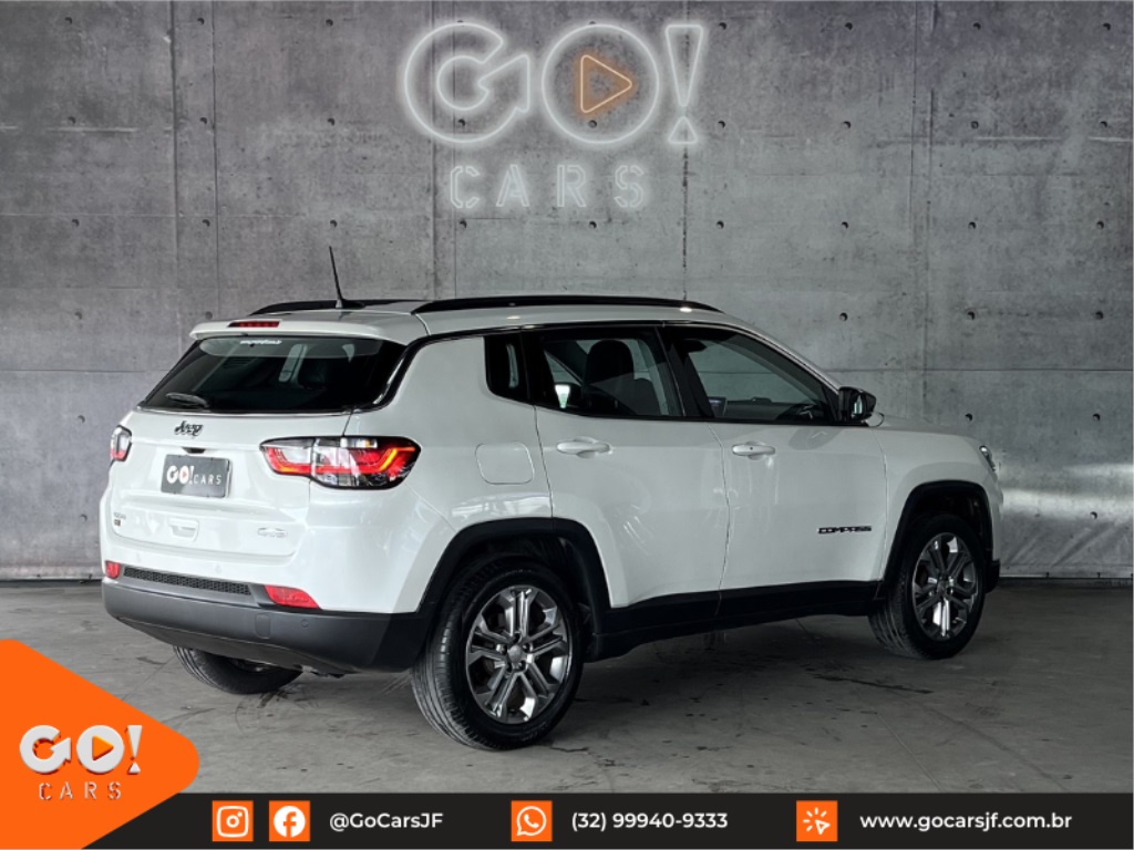 JEEP COMPASS 1.3 T270 TURBO FLEX LONGITUDE AT6 2022
