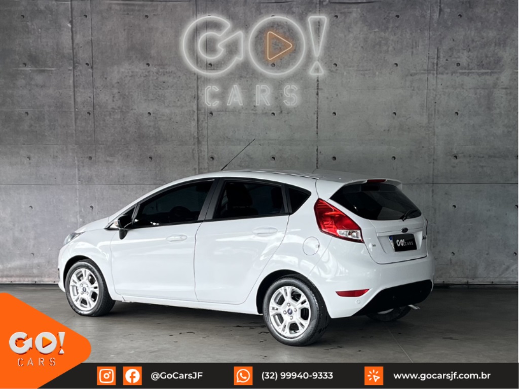 FORD FIESTA 1.6 SE HATCH 16V FLEX 4P POWERSHIFT 2016