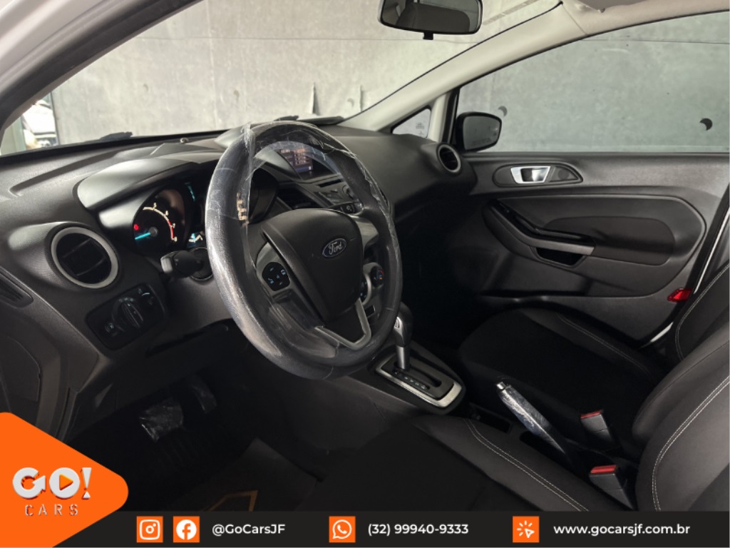 FORD FIESTA 1.6 SE HATCH 16V FLEX 4P POWERSHIFT 2016