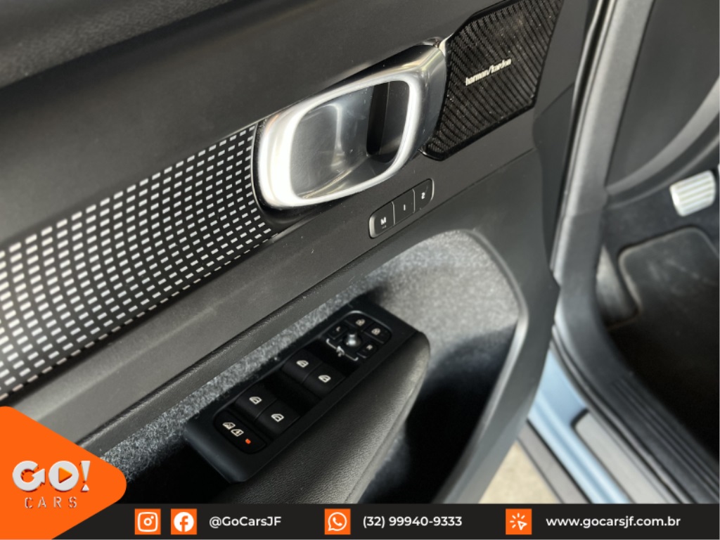 VOLVO XC40 2.0 T5 GASOLINA R-DESIGN AWD GEARTRONIC 2020