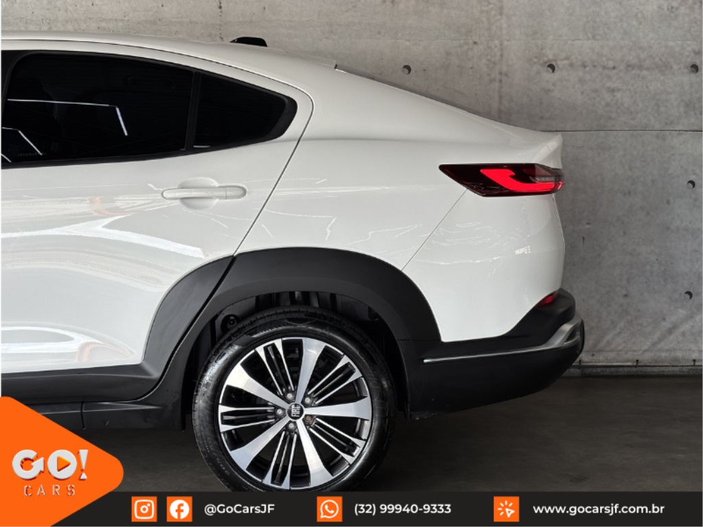 FIAT FASTBACK 1.0 TURBO 200 HYBRID AUDACE CVT 2025