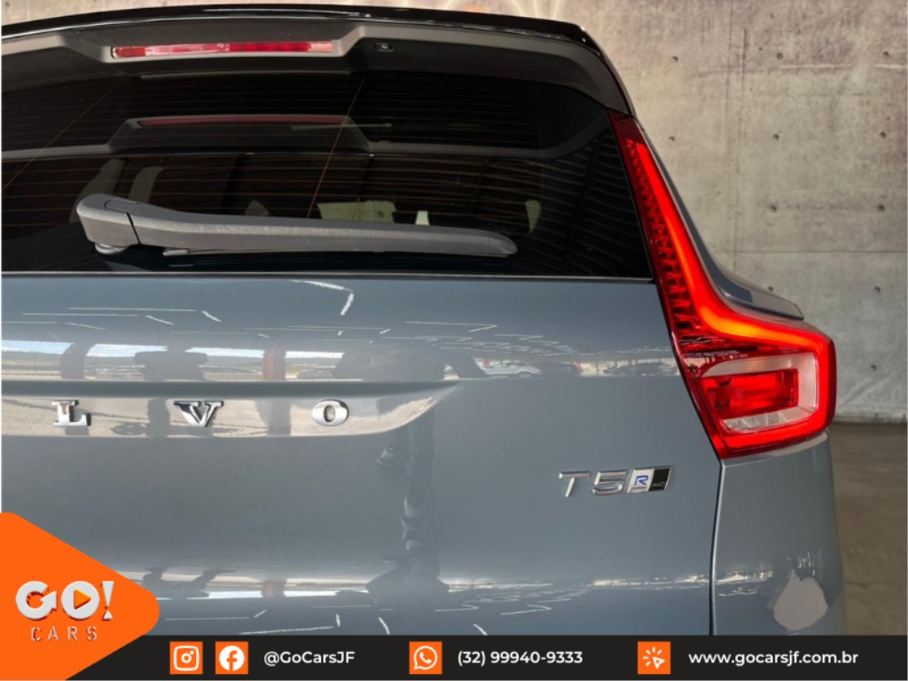 VOLVO XC40 2.0 T5 GASOLINA R-DESIGN AWD GEARTRONIC 2020