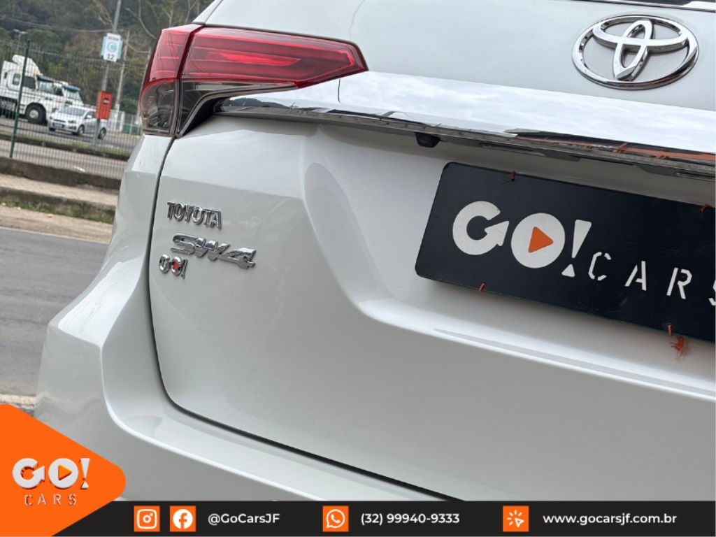 TOYOTA HILUX SW4 2.8 SRX 4X4 7 LUGARES 16V TURBO INTERCOOLER DIESEL 4P AUTOMÁTICO 2017