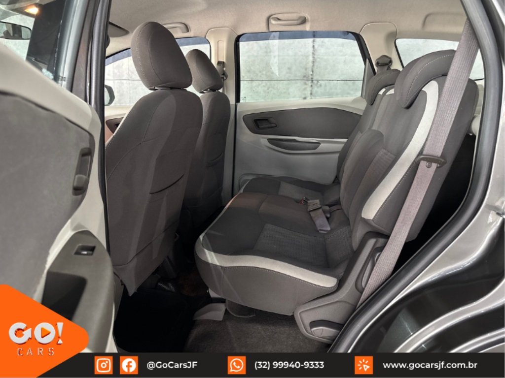 CHEVROLET SPIN 1.8 LT 8V FLEX 4P AUTOMÁTICO 2014