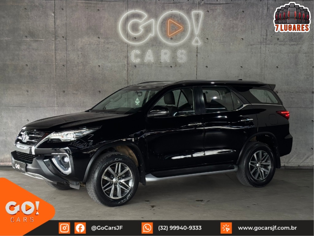 TOYOTA HILUX SW4 2.8 SRX 4X4 7 LUGARES 16V TURBO INTERCOOLER DIESEL 4P AUTOMÁTICO 2020/2020