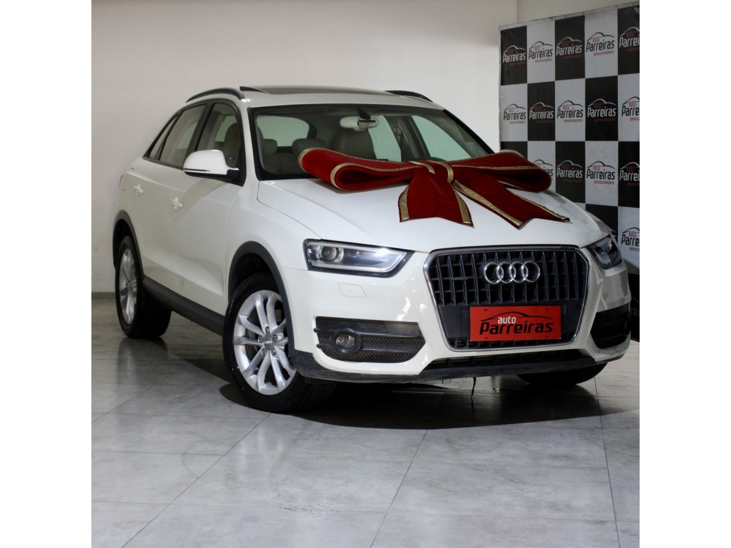 AUDI Q3 2.0 TFSI AMBIENTE QUATTRO 4P GASOLINA S TRONIC