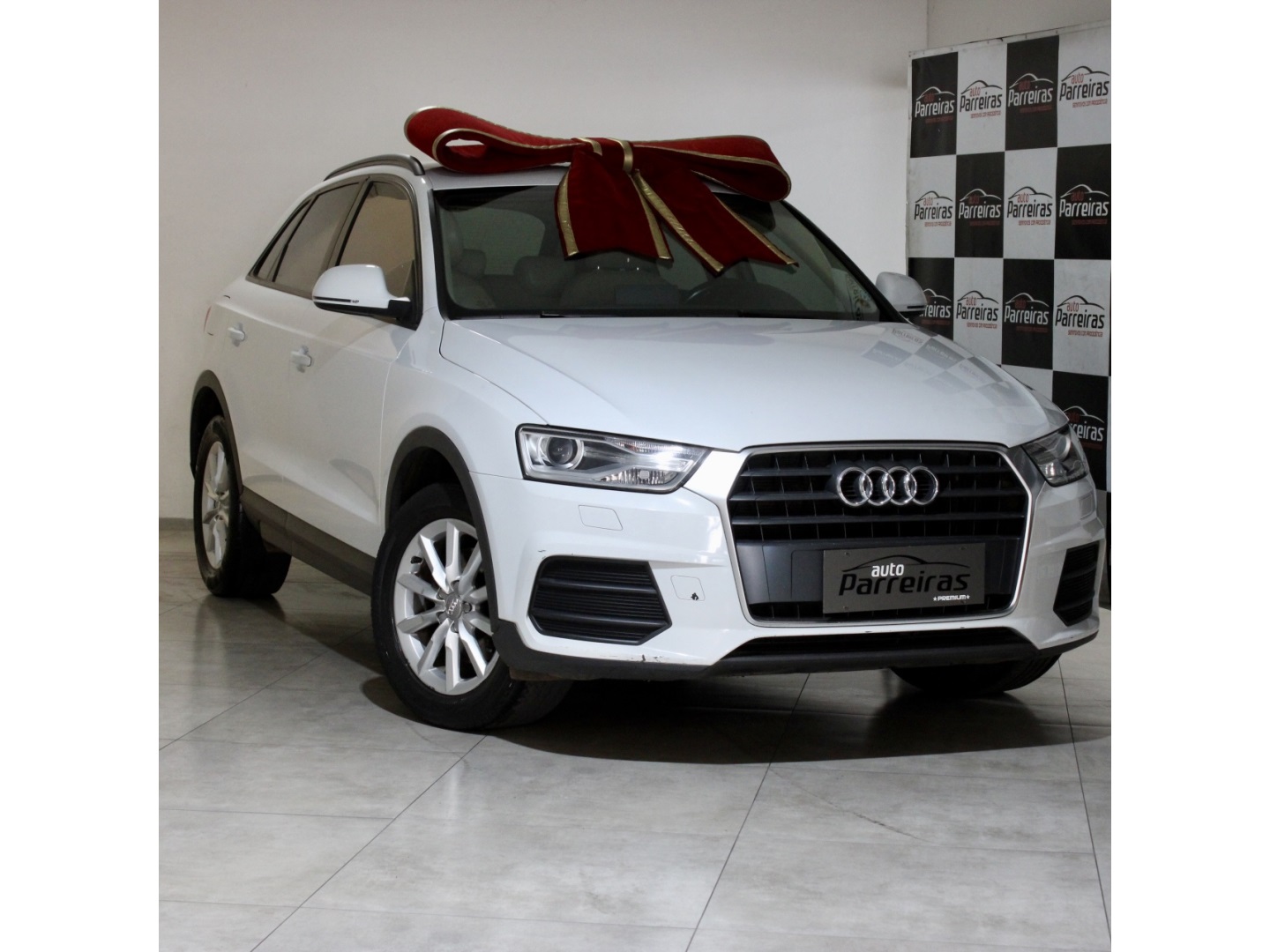 AUDI Q3 1.4 TFSI AMBITION GASOLINA 4P S TRONIC