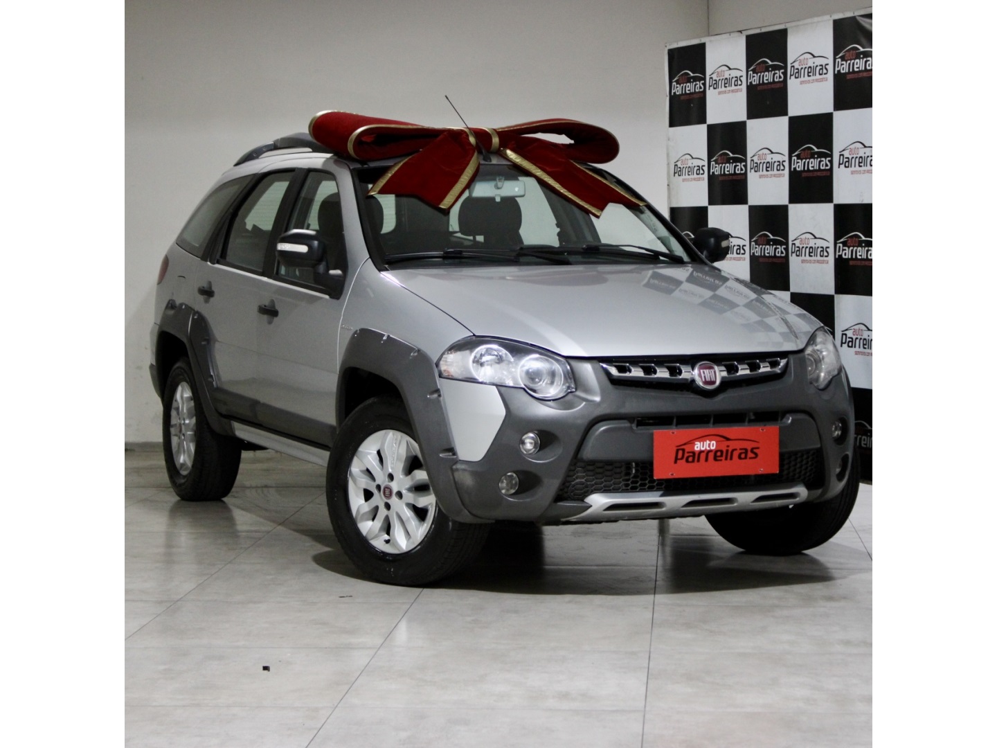 FIAT PALIO 1.8 MPI ADVENTURE WEEKEND 16V FLEX 4P AUTOMÁTICO