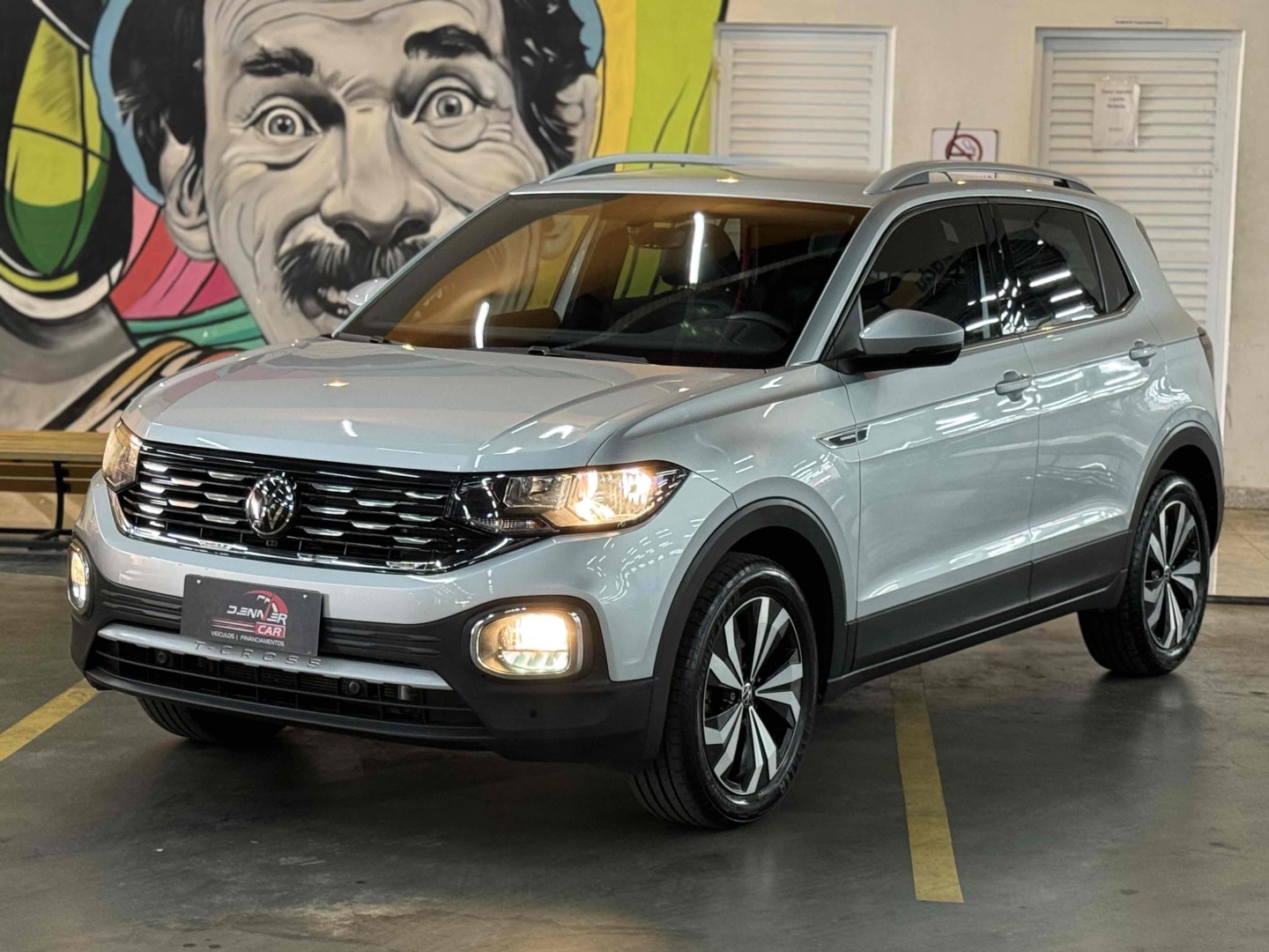 VOLKSWAGEN T-CROSS 1.4 250 TSI TOTAL FLEX HIGHLINE AUTOMÁTICO