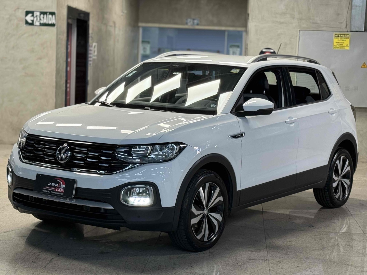 VOLKSWAGEN T-CROSS 1.4 250 TSI TOTAL FLEX HIGHLINE AUTOMÁTICO