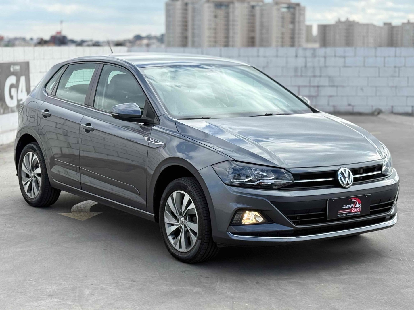 VOLKSWAGEN POLO 1.0 200 TSI HIGHLINE AUTOMÁTICO