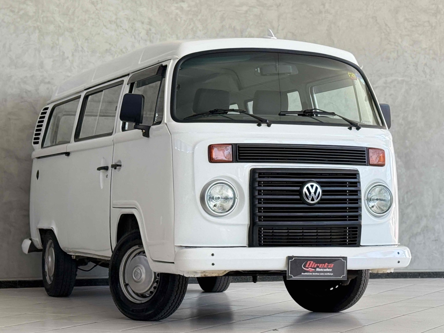 VOLKSWAGEN KOMBI 1.4 MI STD 8V FLEX 4P MANUAL