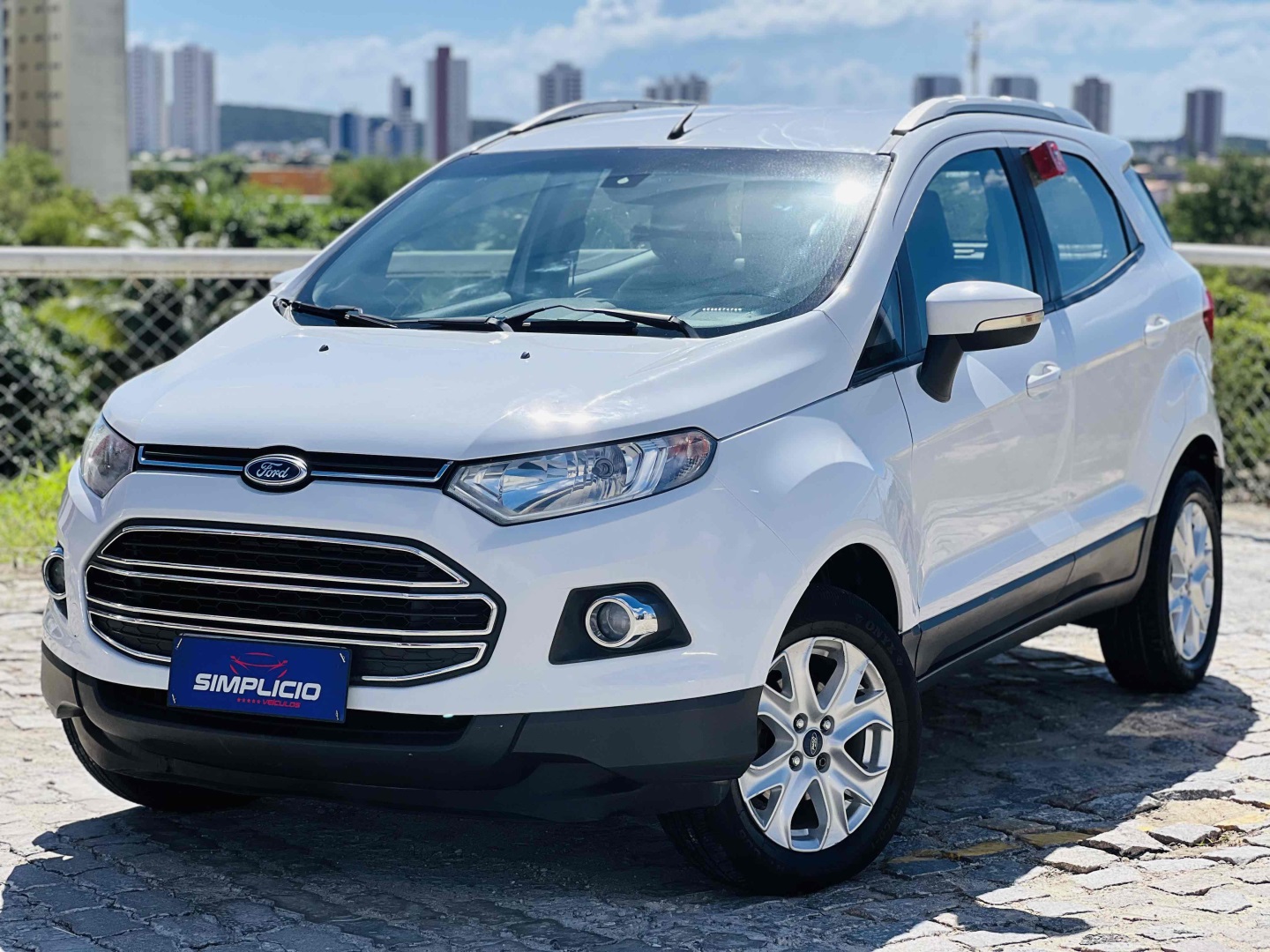 FORD ECOSPORT 2.0 TITANIUM 16V FLEX 4P AUTOMÁTICO