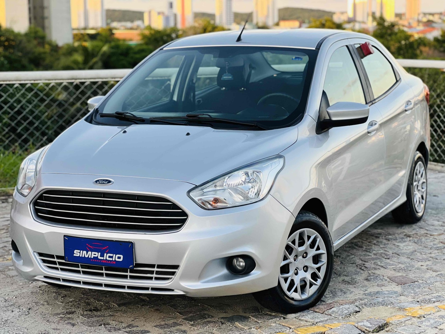 FORD KA SEDAN 1.0 TI-VCT FLEX SE MANUAL