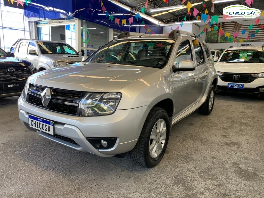 RENAULT DUSTER 2.0 DYNAMIQUE 4X2 16V FLEX 4P AUTOMÁTICO