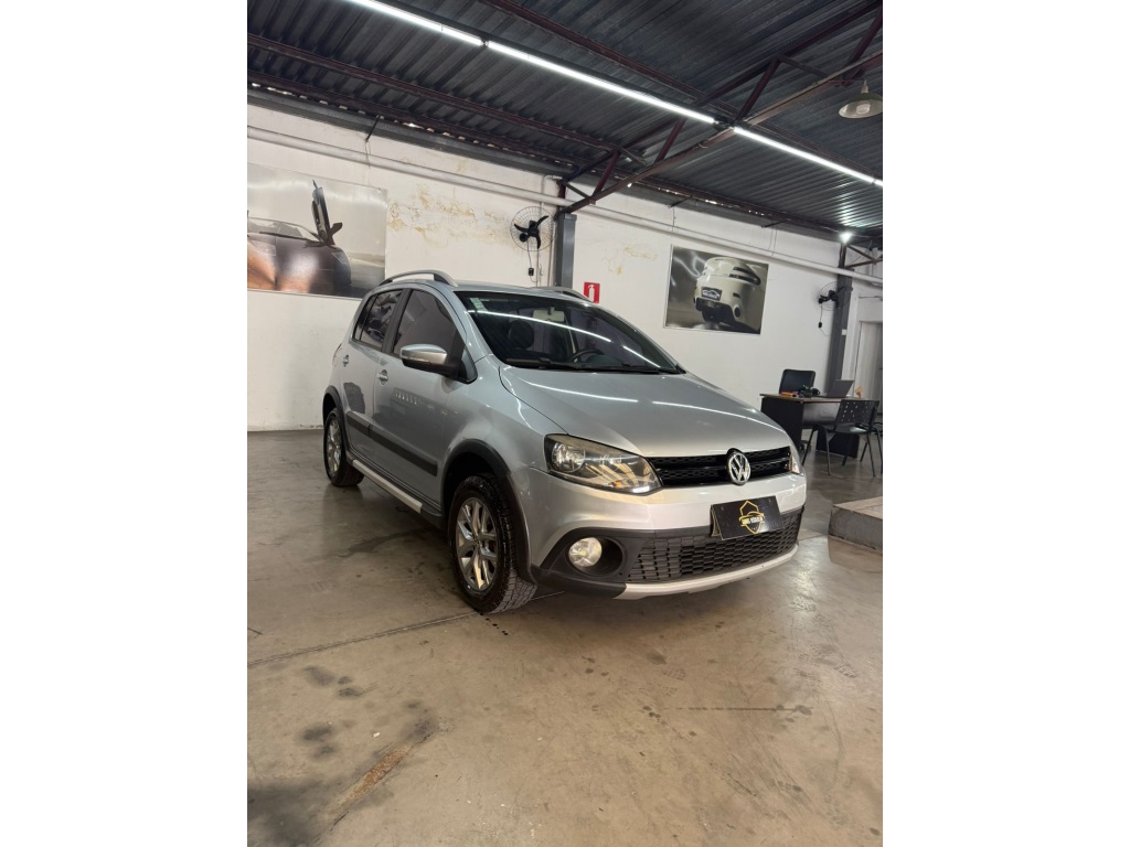 VOLKSWAGEN CROSSFOX 1.6 MI 8V FLEX 4P MANUAL