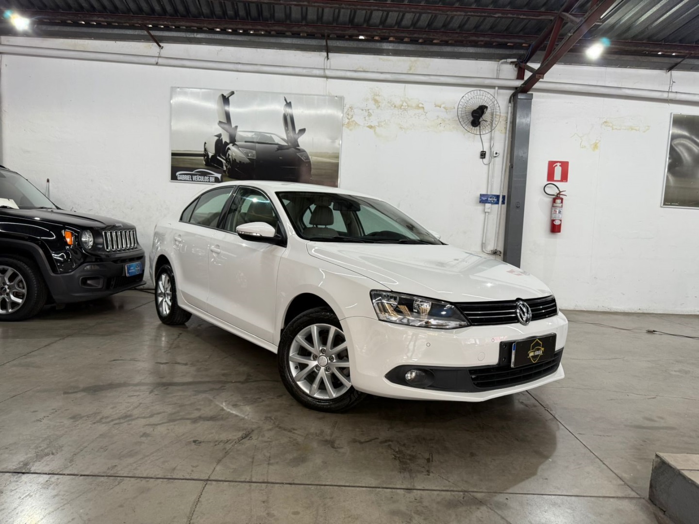 VOLKSWAGEN JETTA 2.0 COMFORTLINE 120CV FLEX 4P TIPTRONIC