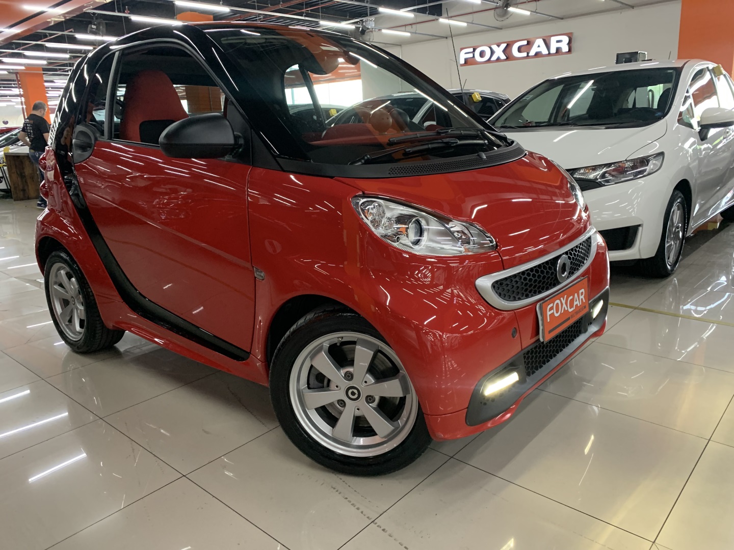 SMART FORTWO 1.0 COUPÊ TURBO 12V GASOLINA 2P AUTOMÁTICO