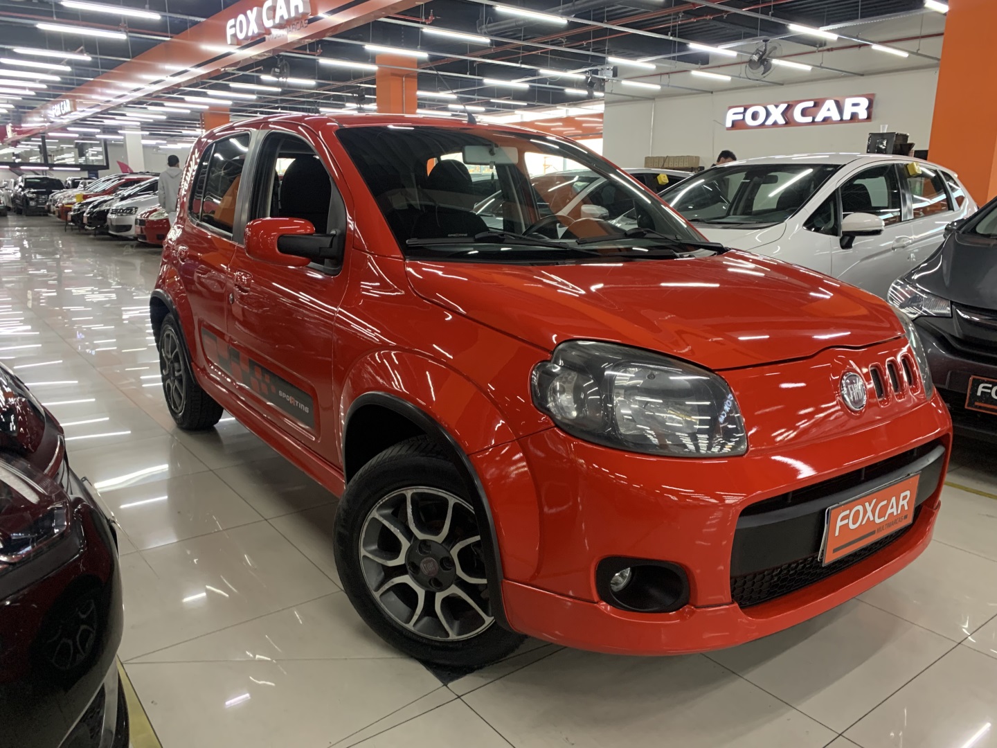 FIAT UNO 1.4 SPORTING 8V FLEX 4P MANUAL