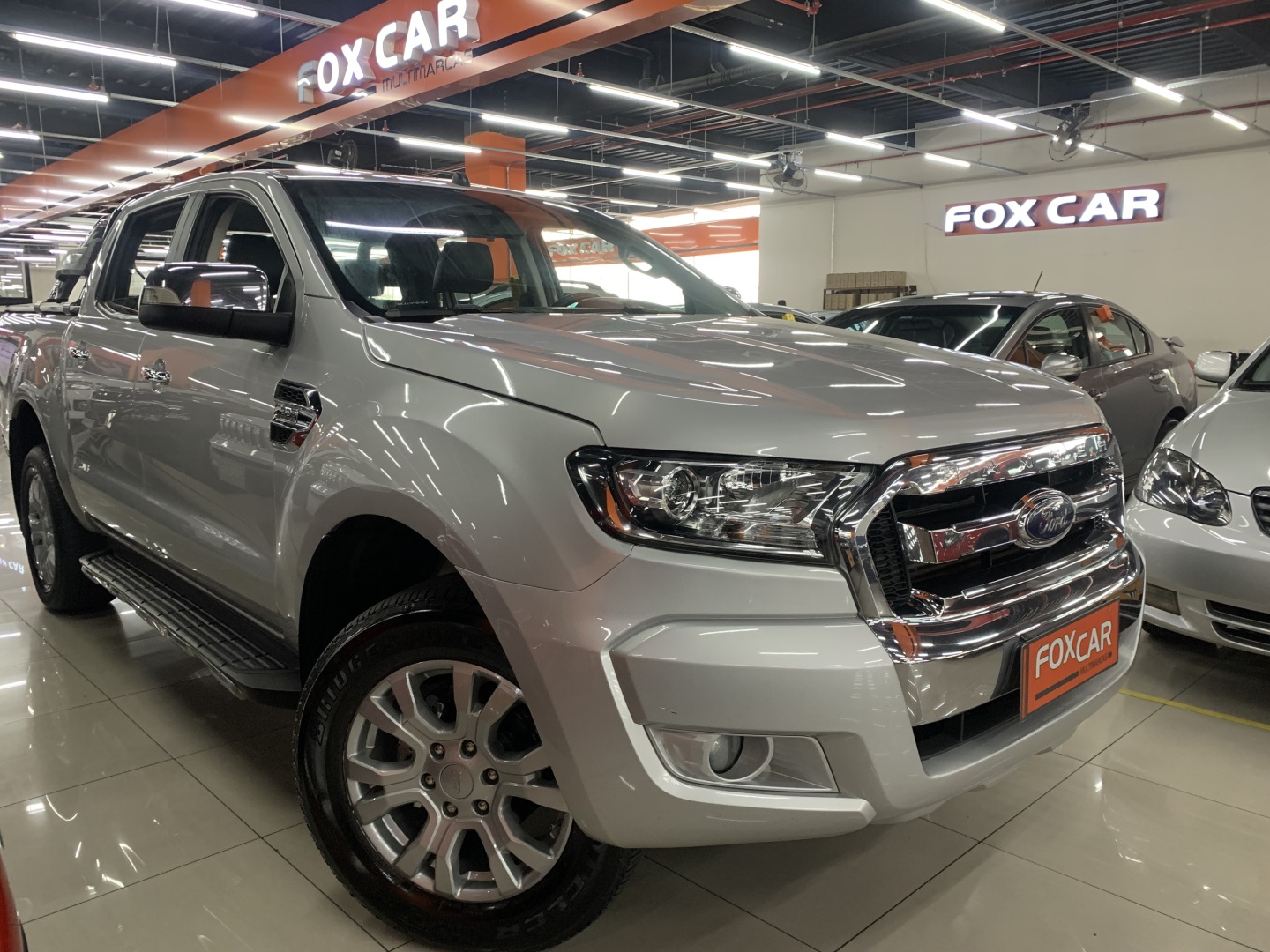 FORD RANGER 3.2 XLT 4X4 CD 20V DIESEL 4P AUTOMÁTICO