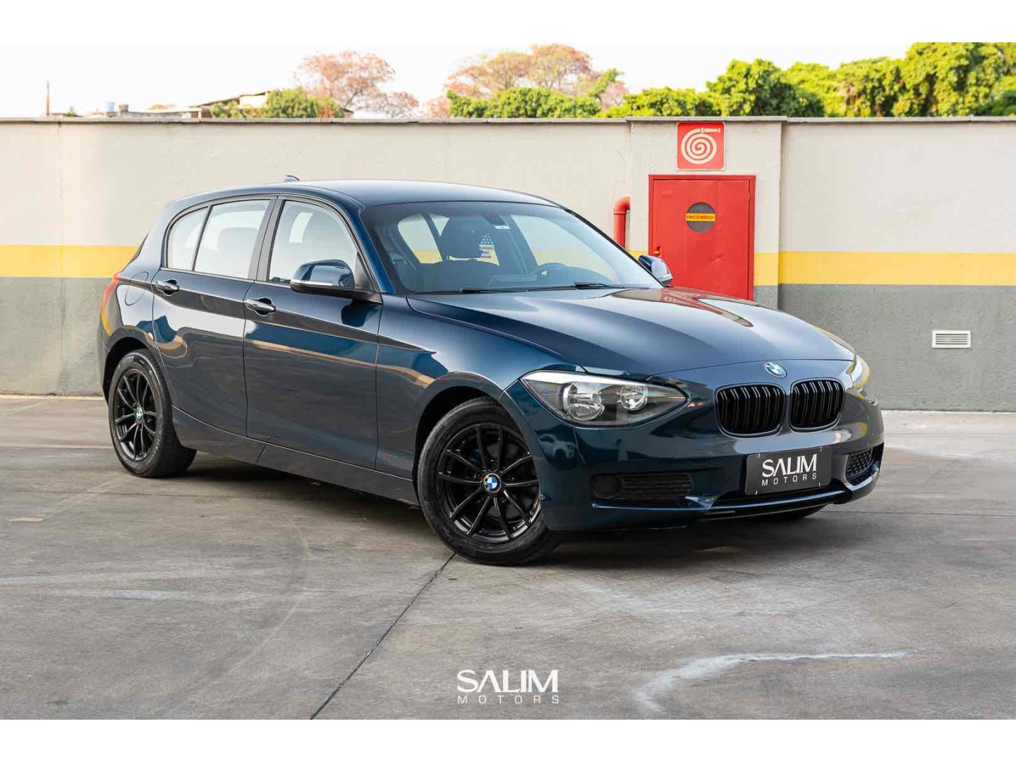 BMW 116i 1.6 1A11 16V TURBO GASOLINA 4P AUTOMÁTICO