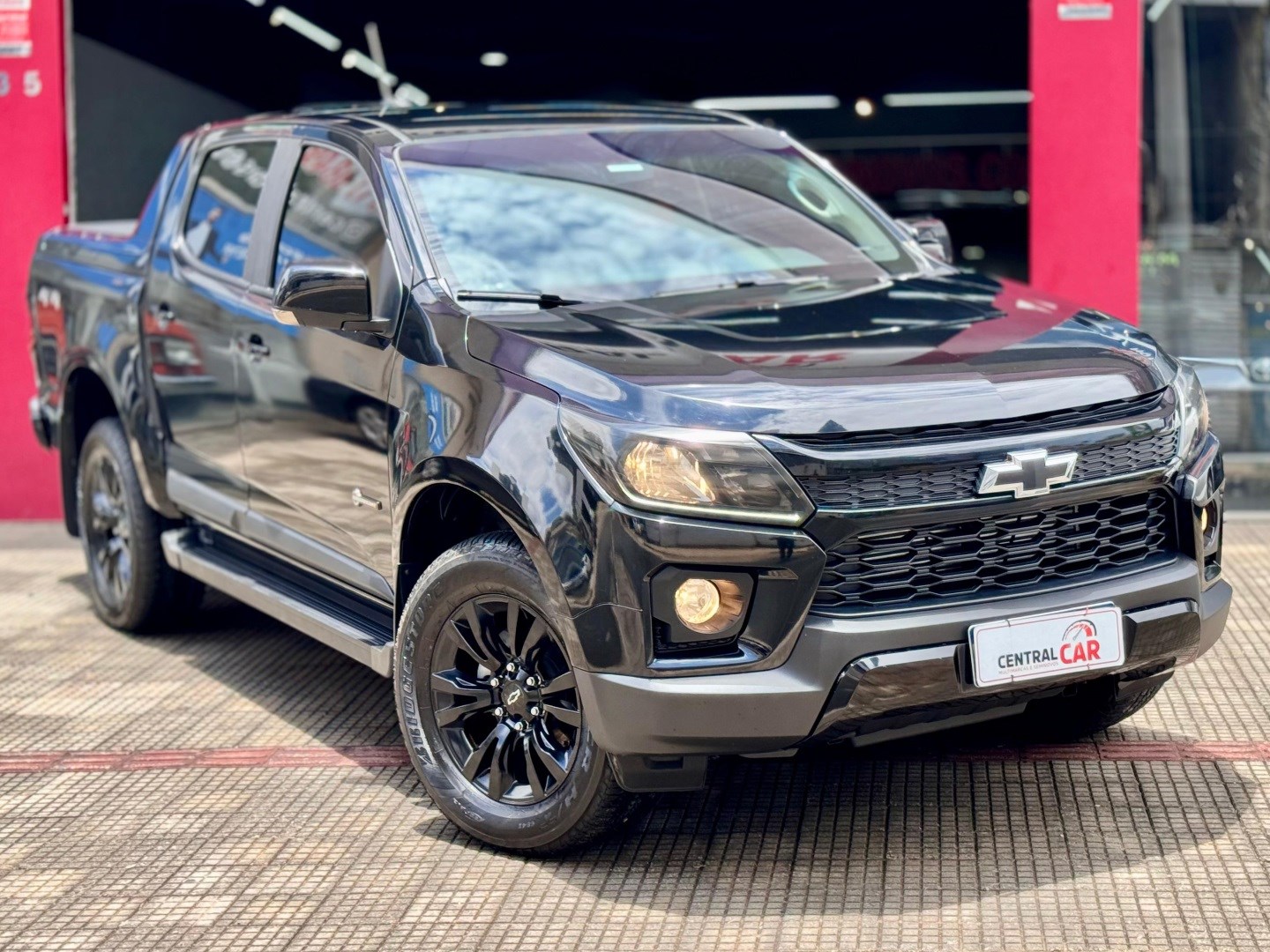 CHEVROLET S10 2.8 16V TURBO DIESEL MIDNIGHT CD 4X4 AUTOMÁTICO