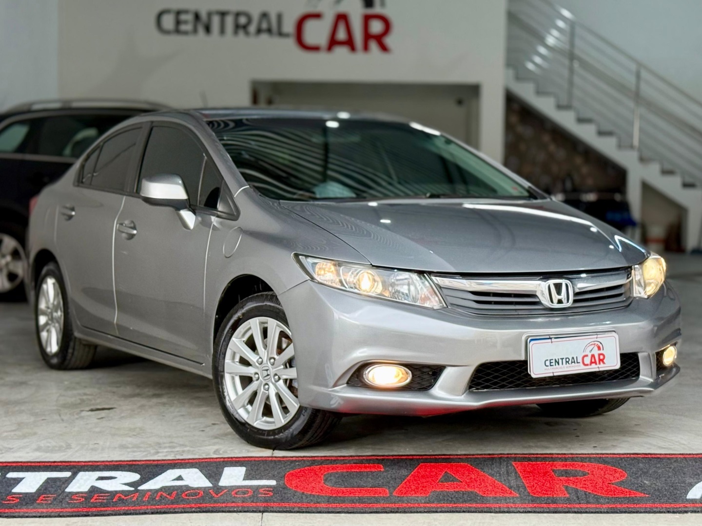 HONDA CIVIC 1.8 LXS 16V FLEX 4P AUTOMÁTICO