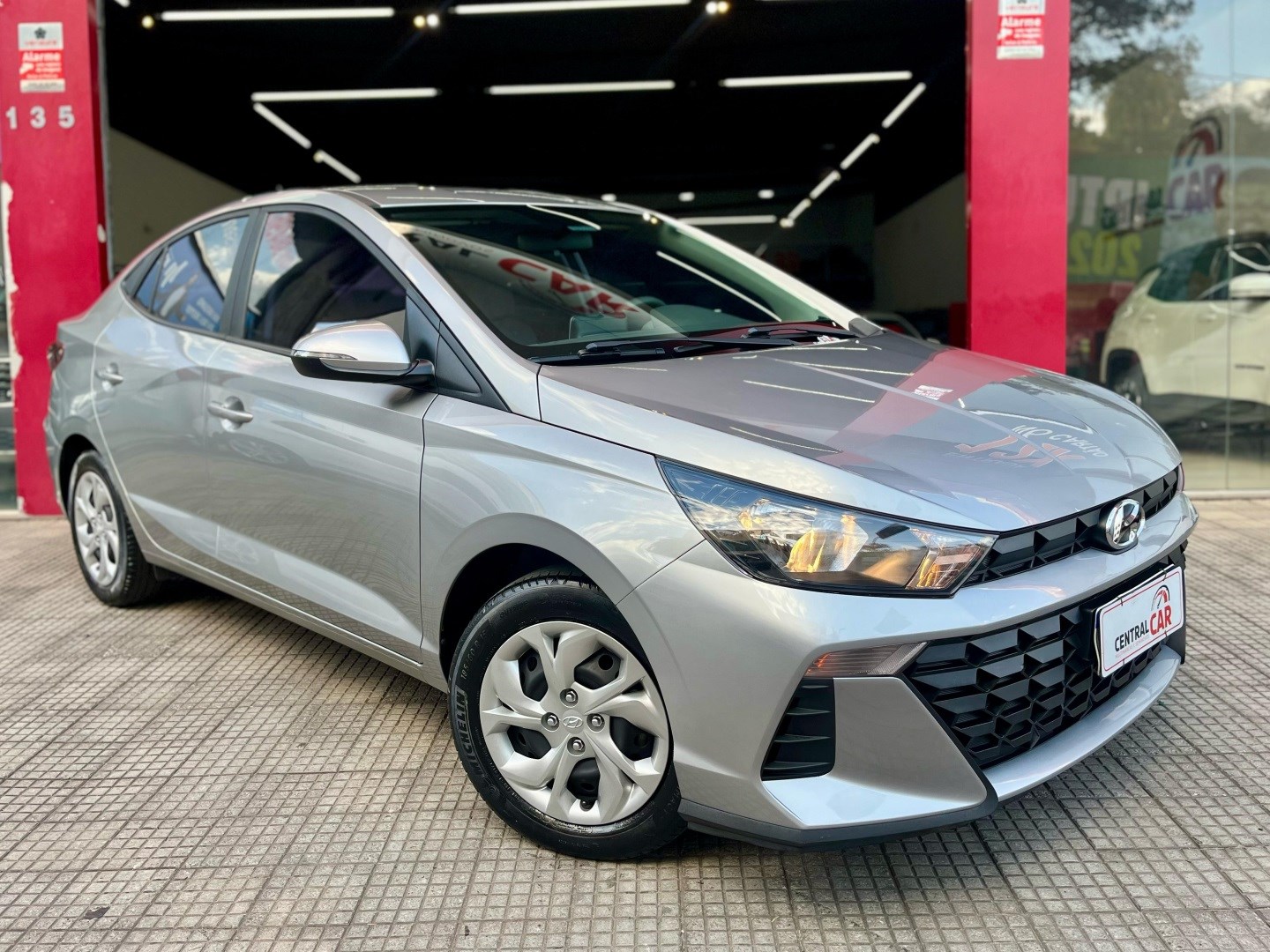 HYUNDAI HB20S 1.0 12V FLEX COMFORT MANUAL
