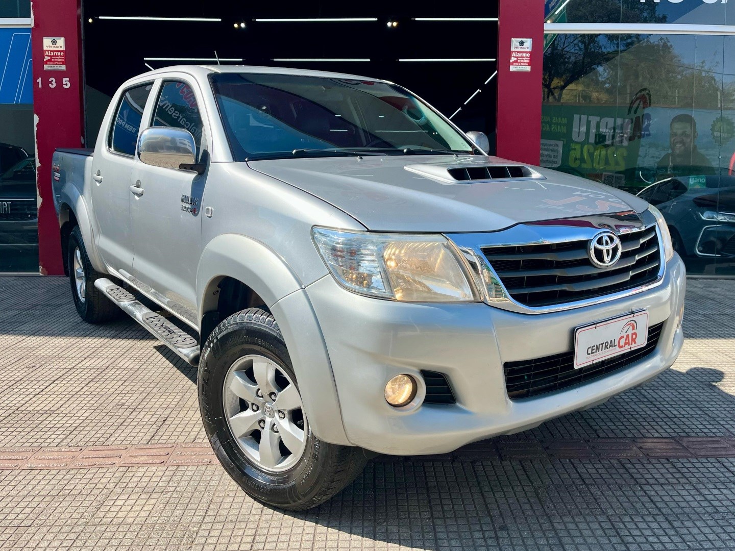 TOYOTA HILUX 3.0 SR 4X4 CD 16V TURBO INTERCOOLER DIESEL 4P AUTOMÁTICO