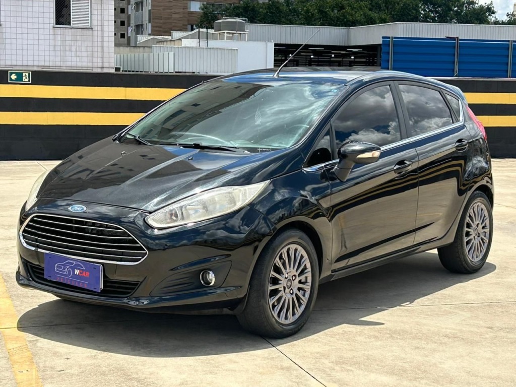 FORD FIESTA 1.6 TITANIUM HATCH 16V FLEX 4P AUTOMÁTICO