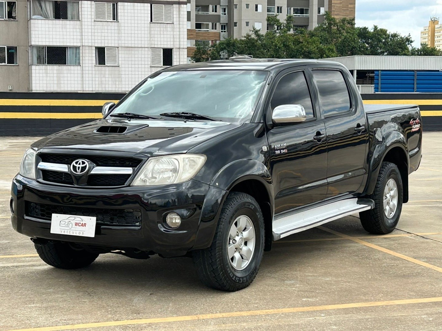 TOYOTA HILUX 3.0 SRV 4X4 CD 16V TURBO INTERCOOLER DIESEL 4P AUTOMÁTICO