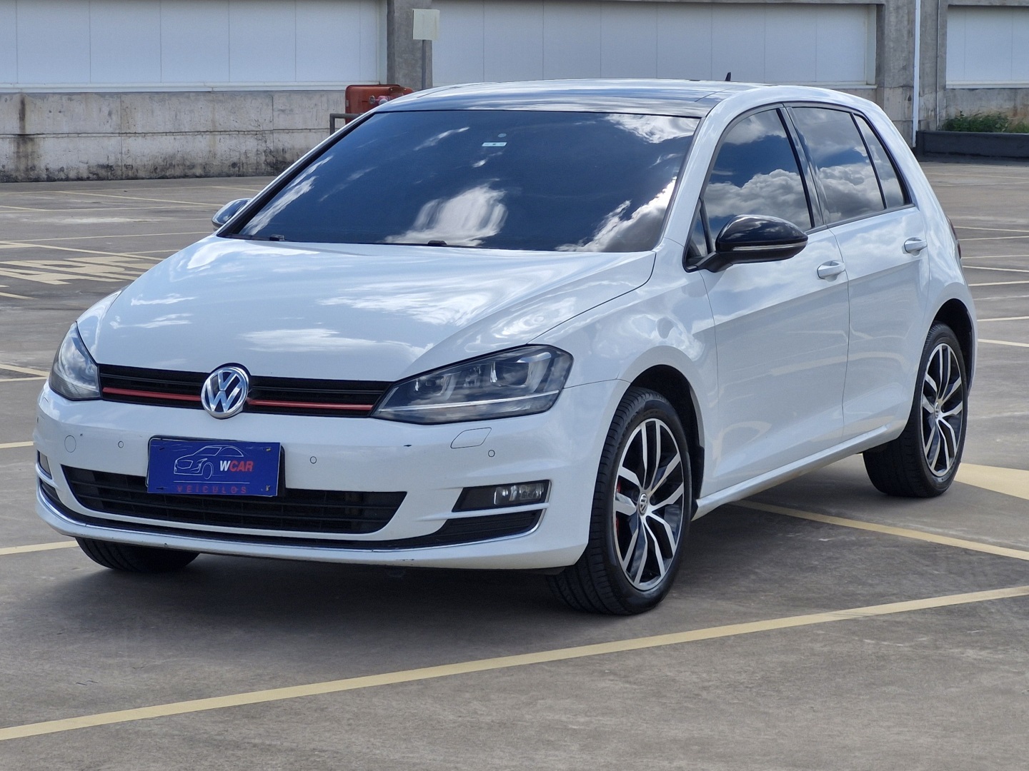 VOLKSWAGEN GOLF 1.4 TSI HIGHLINE 16V GASOLINA 4P AUTOMÁTICO