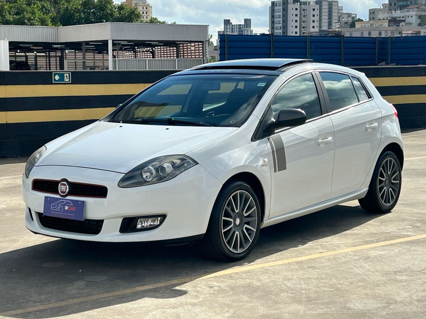FIAT BRAVO 1.8 SPORTING 16V FLEX 4P AUTOMATIZADO