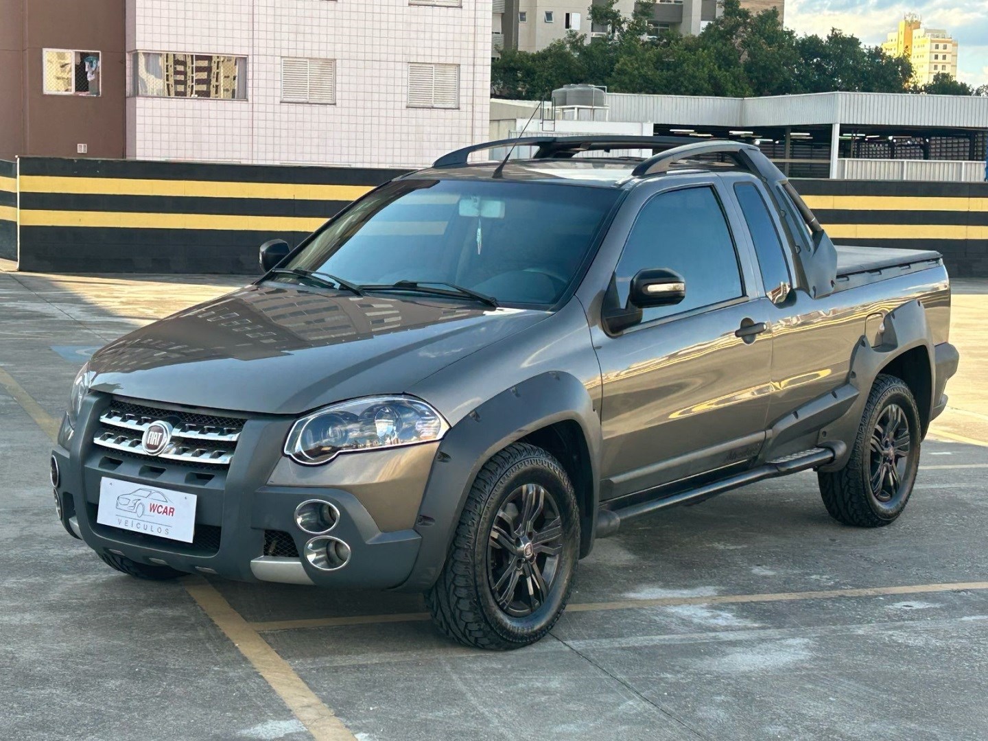 FIAT STRADA 1.8 MPI ADVENTURE CE 8V FLEX 2P MANUAL