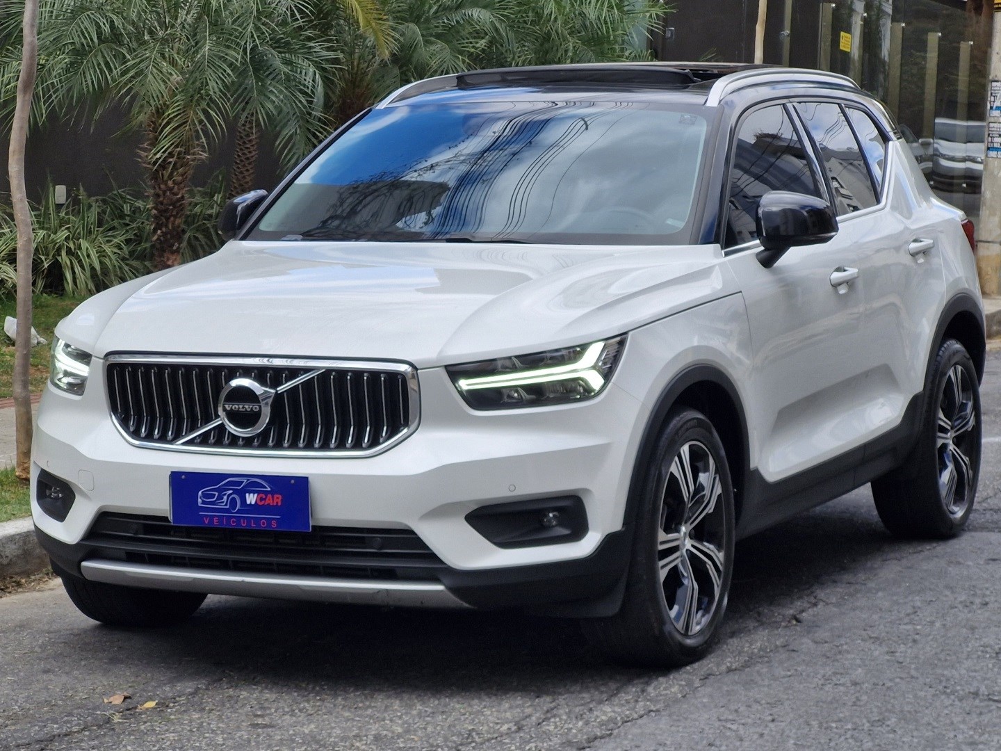 VOLVO XC40 2.0 T4 GASOLINA INSCRIPTION GEARTRONIC