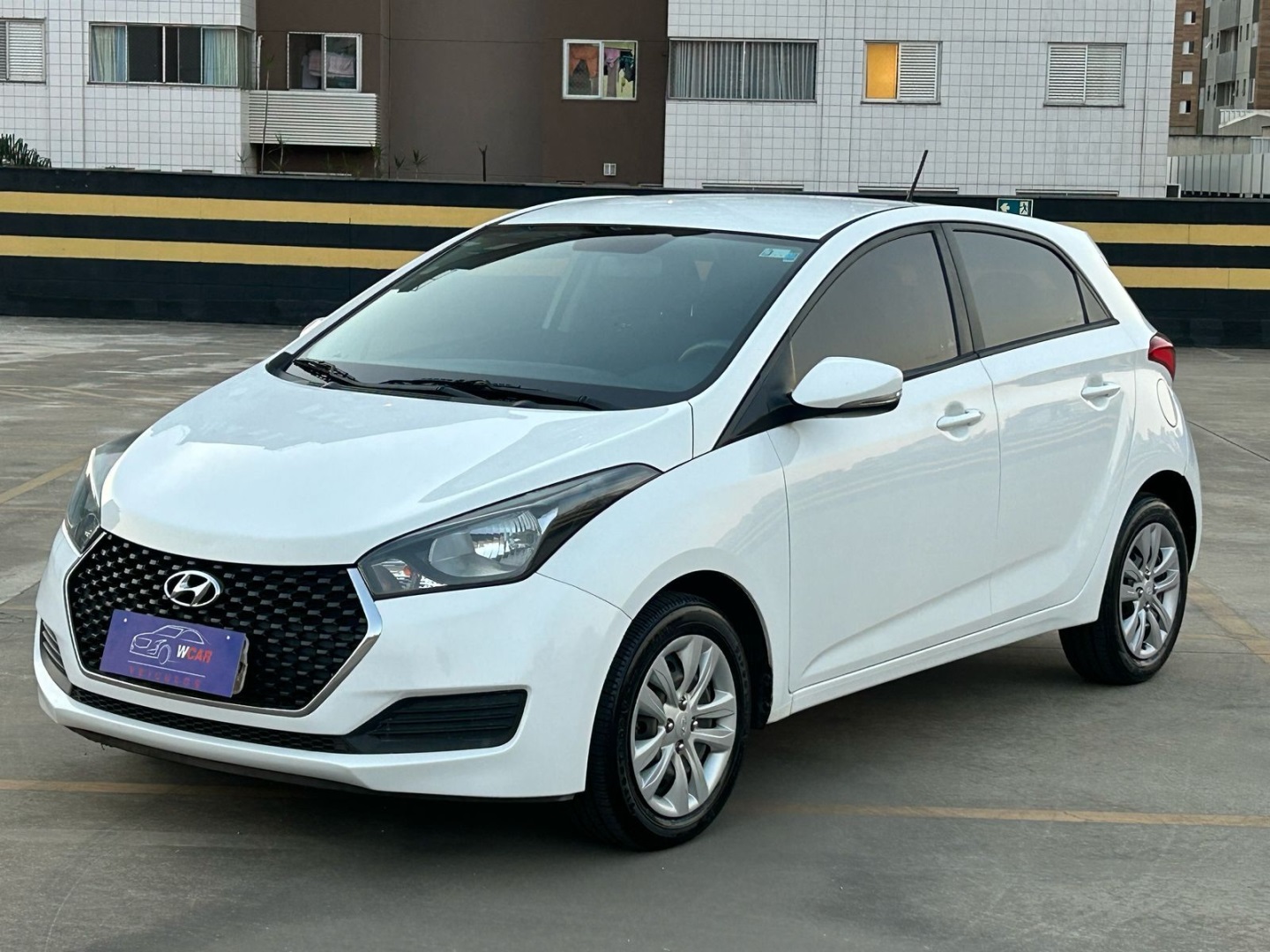HYUNDAI HB20 1.0 COMFORT PLUS 12V FLEX 4P MANUAL