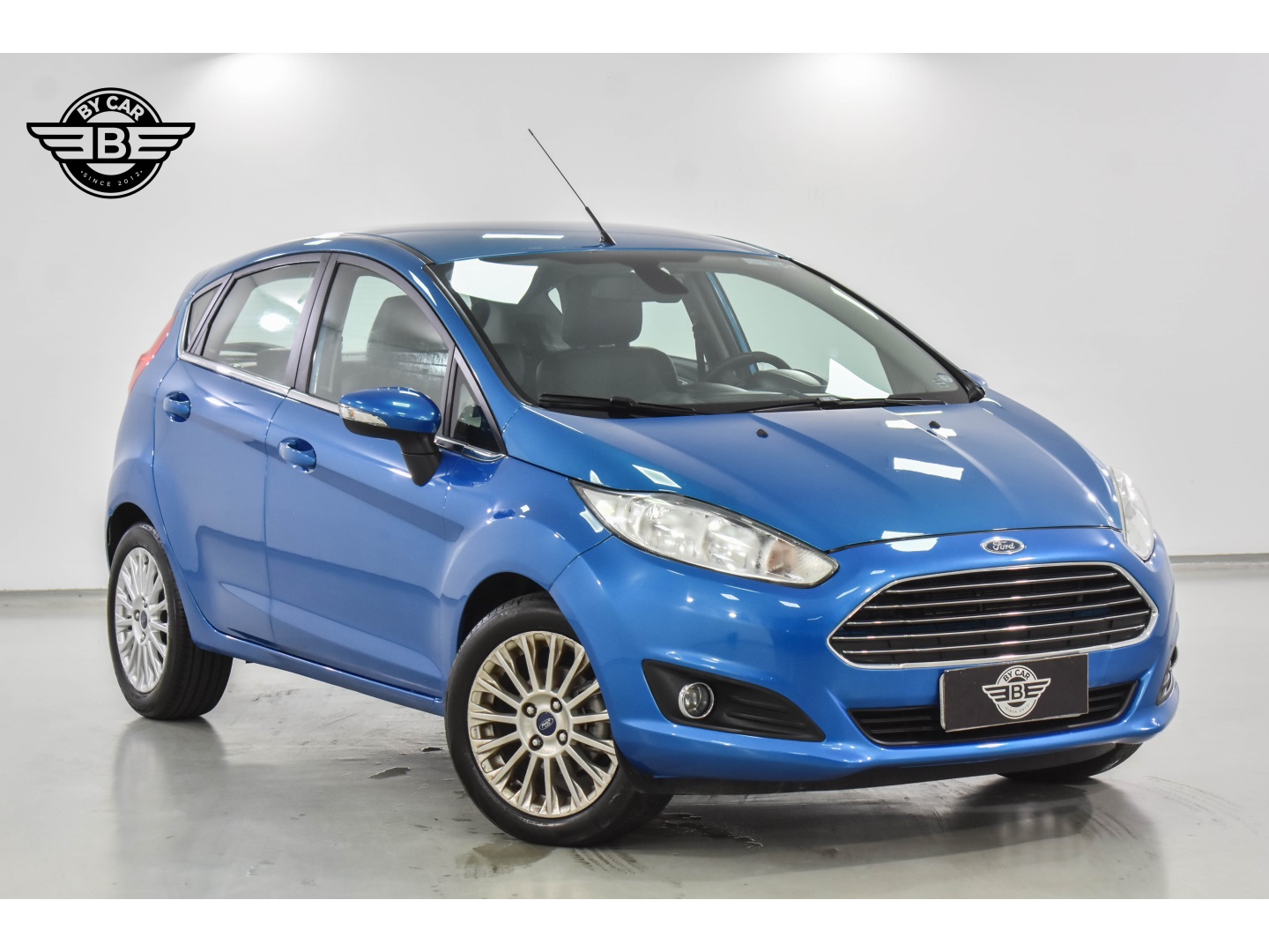 FORD FIESTA 1.6 TITANIUM HATCH 16V FLEX 4P POWERSHIFT