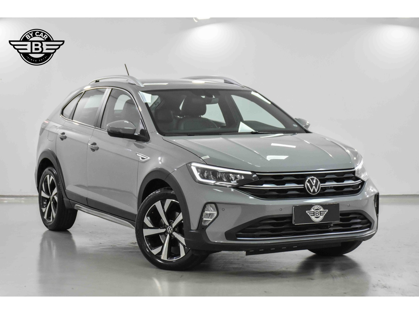 VOLKSWAGEN NIVUS 1.0 200 TSI TOTAL FLEX HIGHLINE AUTOMÁTICO