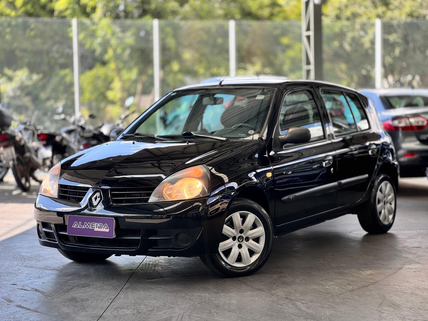 RENAULT CLIO 1.0 16V FLEX 4P MANUAL