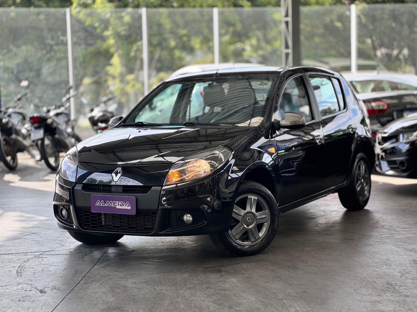 RENAULT SANDERO 1.0 TECH RUN 16V FLEX 4P MANUAL