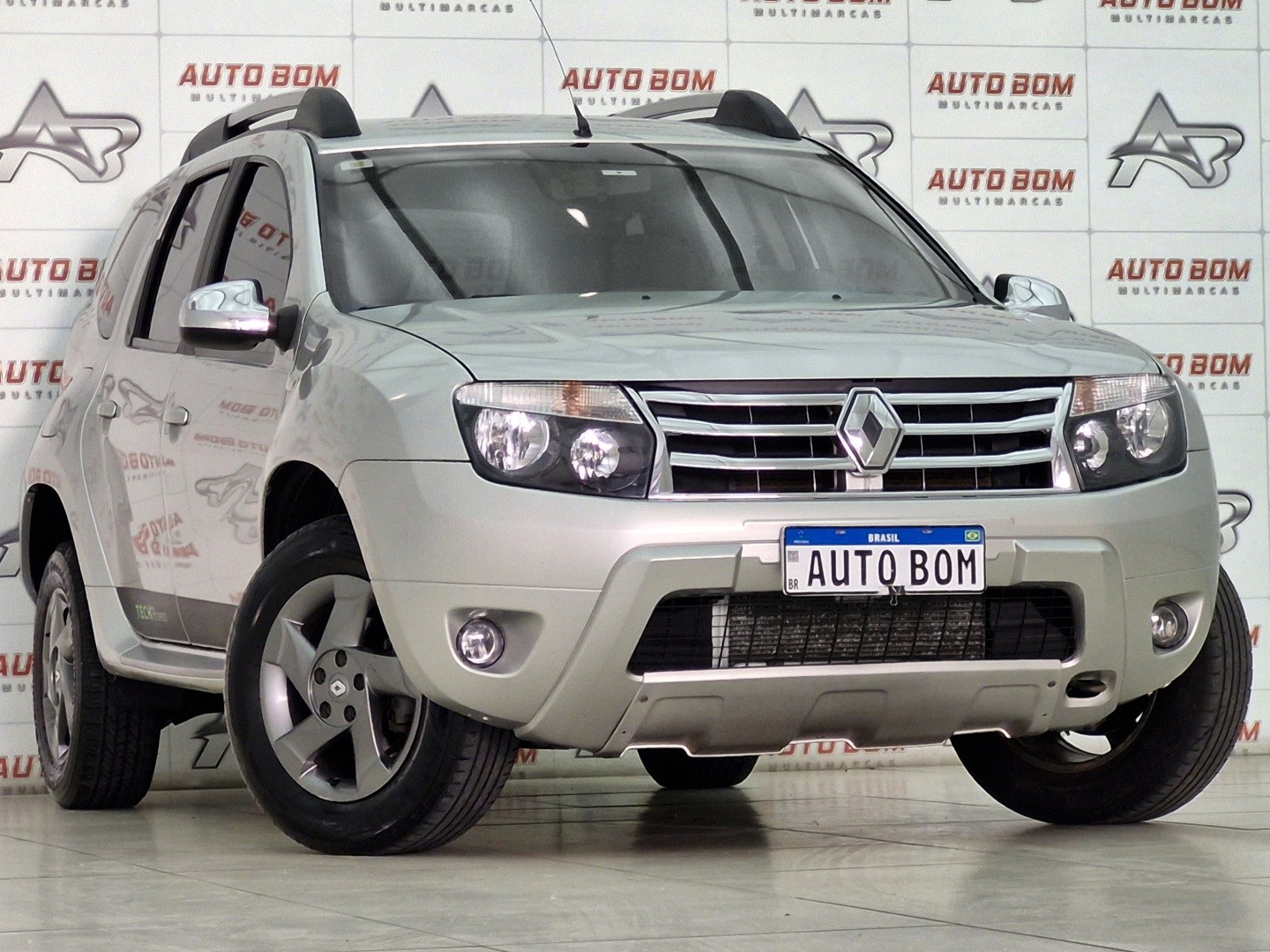 RENAULT DUSTER 2.0 DYNAMIQUE 4X2 16V FLEX 4P AUTOMÁTICO
