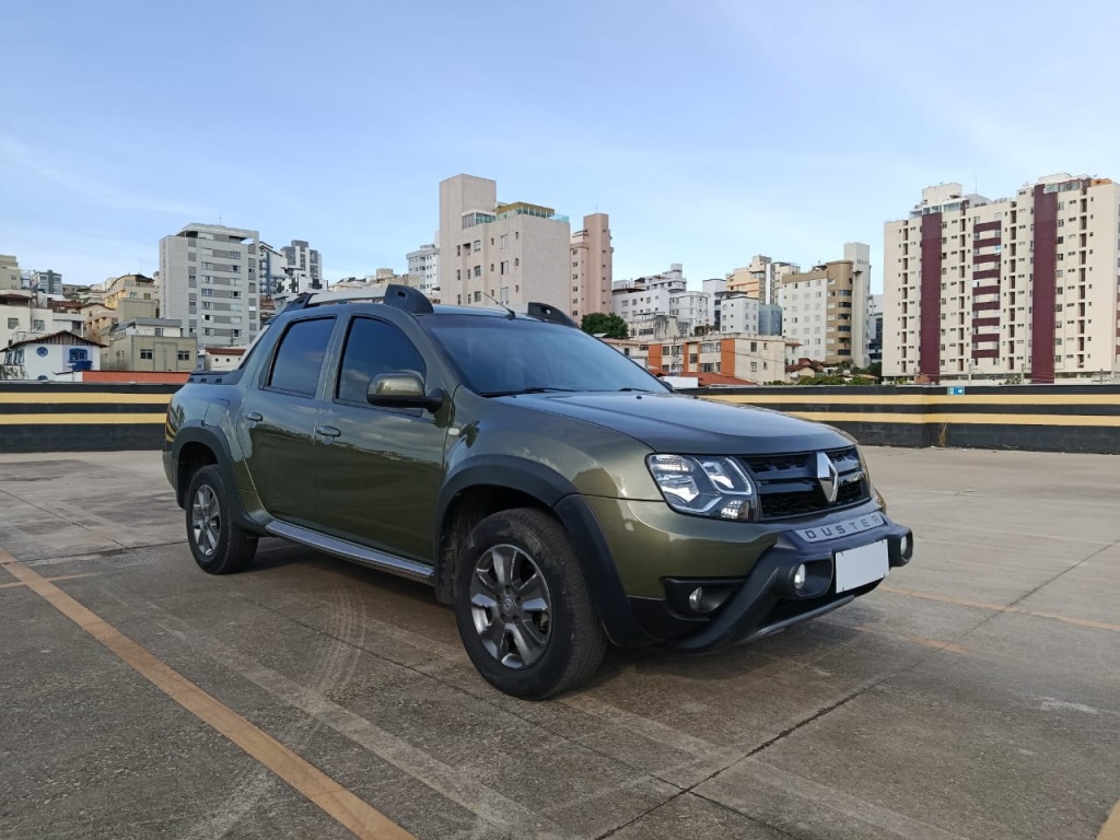 RENAULT DUSTER OROCH 2.0 16V FLEX DYNAMIQUE 4P AUTOMÁTICO