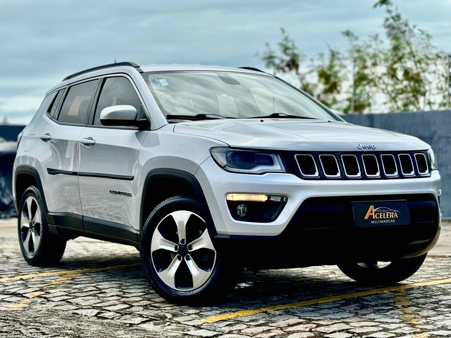 JEEP COMPASS 2.0 16V DIESEL LONGITUDE 4X4 AUTOMÁTICO