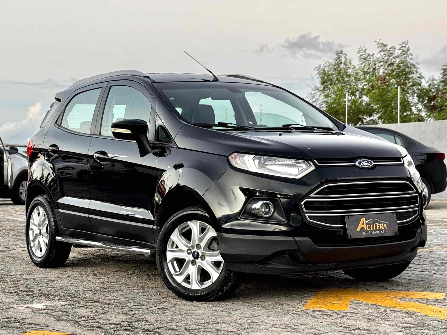 FORD ECOSPORT 2.0 TITANIUM 16V FLEX 4P AUTOMÁTICO