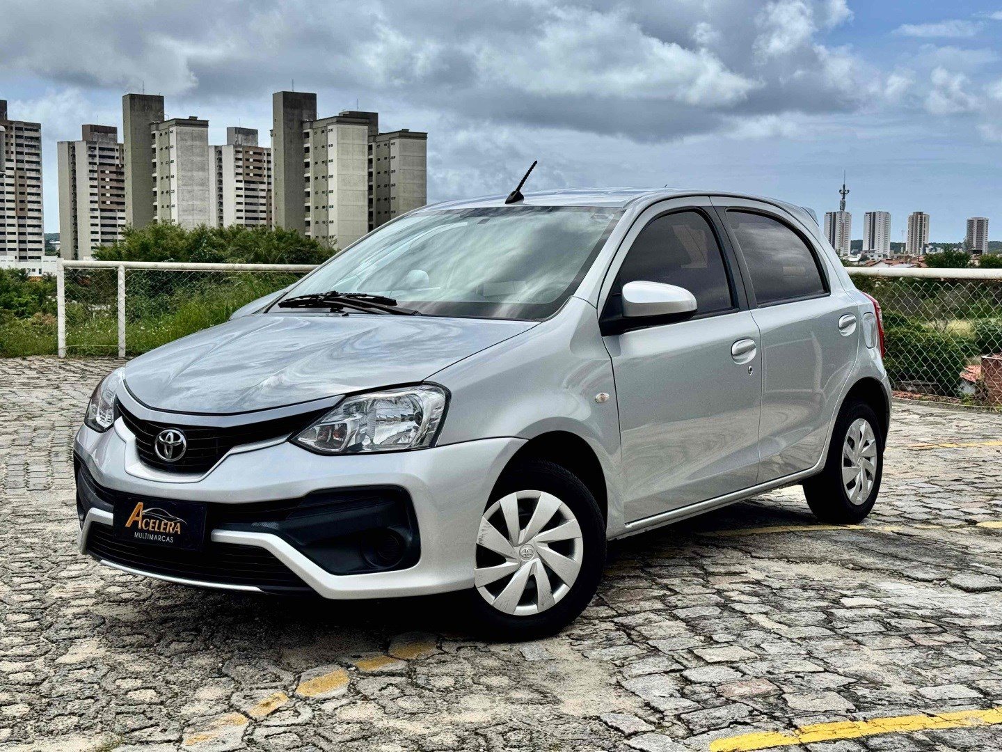 TOYOTA ETIOS 1.5 XS 16V FLEX 4P AUTOMÁTICO
